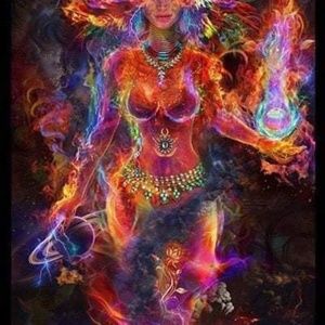 Meet your Posher, Suzanne